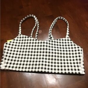Black and White Top Target White Sports Bra Seamless Comfort